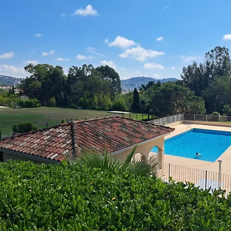 Modern House's - Swimming Pools Ac And Garage - Benakey Semesterbostad *